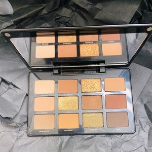 Artist Couture Supreme Nudes Palette